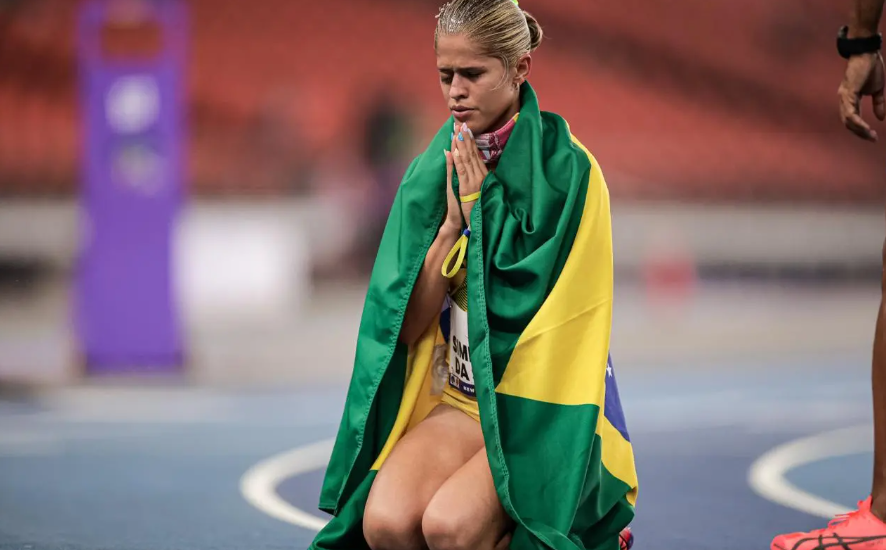 Nova Déli 2025: Thalita Simplício confirma favoritismo e conquista o tetra mundial nos 400m